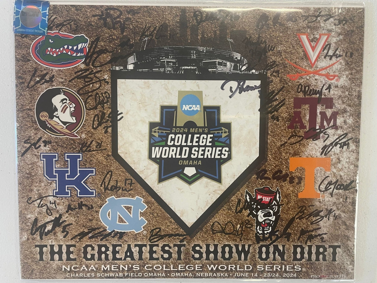Tennessee Baseball Team Autographed Commemorative CWS Home Plate Tennessee 8x10 Print - The Volunteer Club