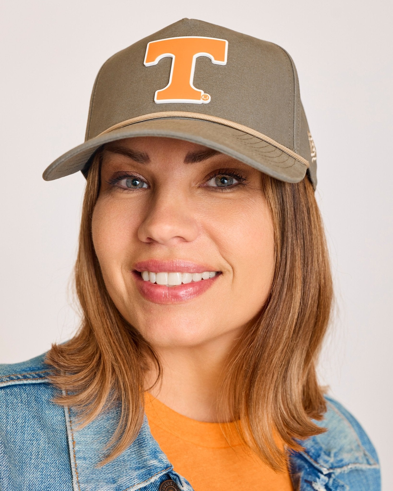 Branded Bills Green Canvas Power T Hat - The Volunteer Club