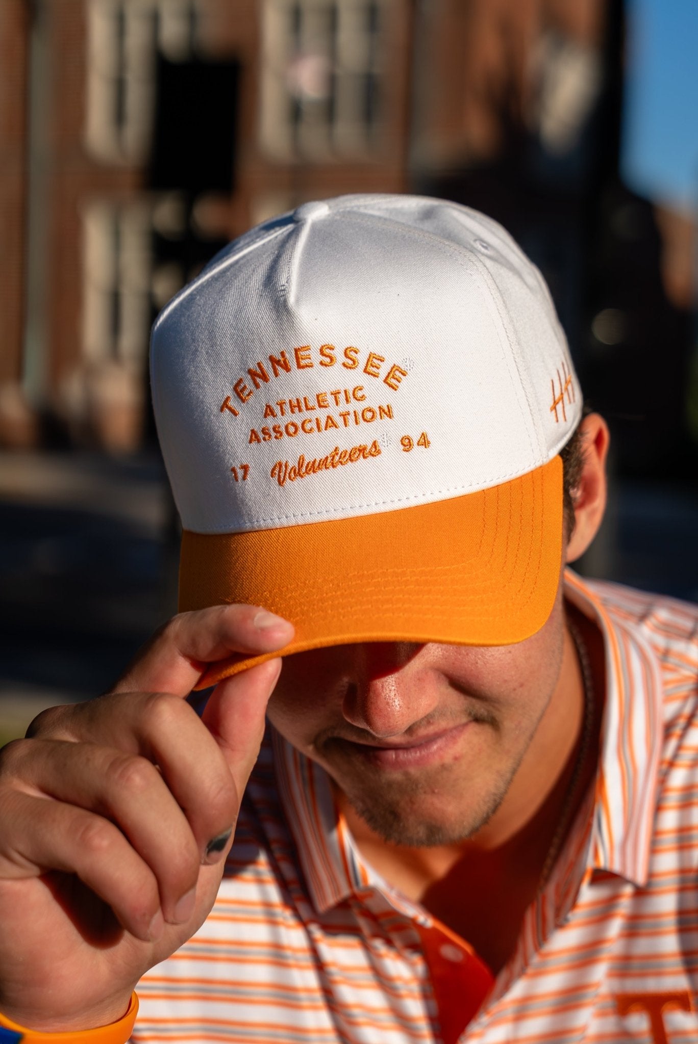 Huega House White Tennessee Volunteers Athletic Association Hat - The Volunteer Club