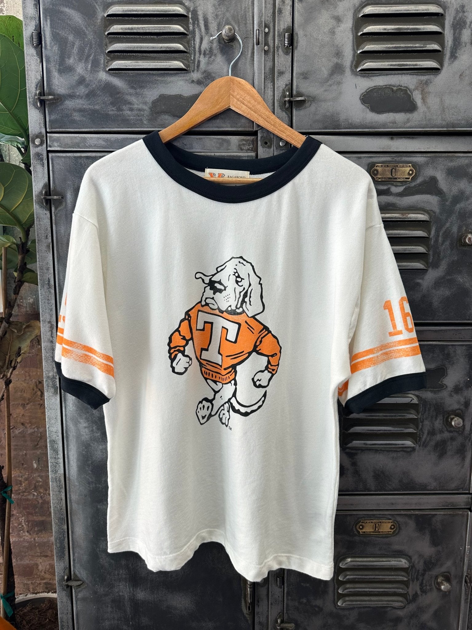 Ragabond Vintage Smokey Ringer Tee - The Volunteer Club