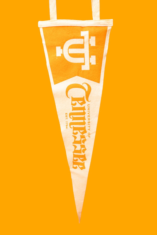 Retro Pennants - The Volunteer Club