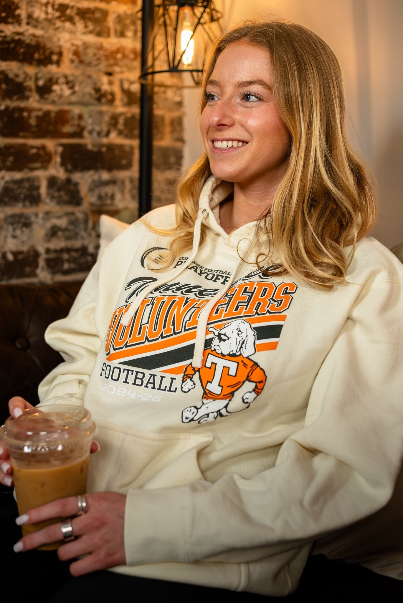 Strutting Smokey CFP Hoodie - The Volunteer Club