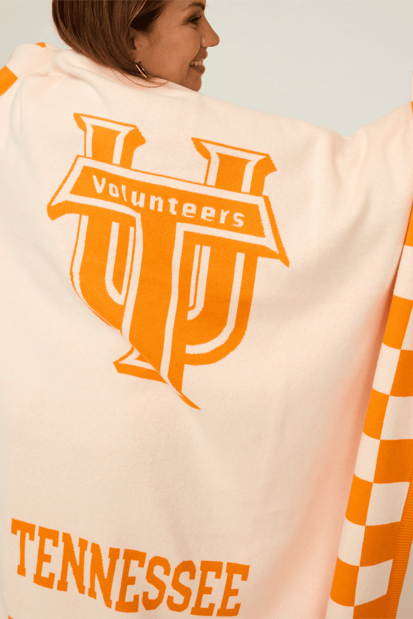 Volunteer Club x Hippy Feet Vintage Blanket - The Volunteer Club